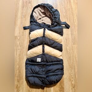 7AM Enfant Blanket 212 Chevron Extendable Footmuff 6 months - 4T